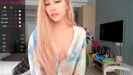 hee_jin  29-03-2022